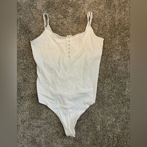 Abercrombie & Fitch Cream/White Ribbed Snap-Front Women’s Bodysuit
